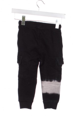 Kinder Sporthose Mek, Größe 4-5y/ 110-116 cm, Farbe Mehrfarbig, Preis € 11,99