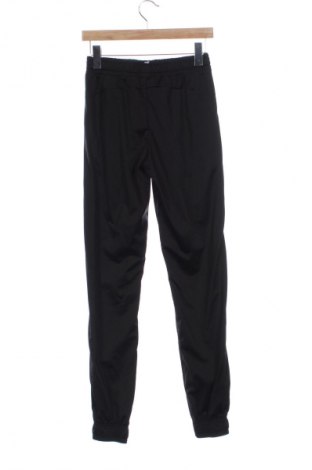 Pantaloni de trening, pentru copii PUMA, Mărime 15-18y/ 170-176 cm, Culoare Negru, Preț 84,21 Lei
