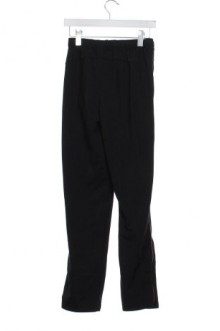 Dětské tepláky PUMA, Velikost 15-18y/ 170-176 cm, Barva Černá, Cena  289,00 Kč