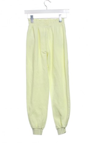 Dětské tepláky Pepco, Velikost 10-11y/ 146-152 cm, Barva Zelená, Cena  209,00 Kč