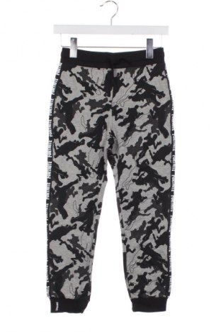 Pantaloni de trening, pentru copii Unbranded, Mărime 8-9y/ 134-140 cm, Culoare Multicolor, Preț 105,00 Lei
