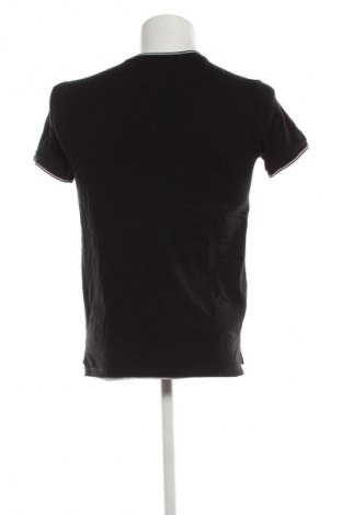 Pánské tričko  Armani Exchange, Velikost S, Barva Černá, Cena  1 229,00 Kč
