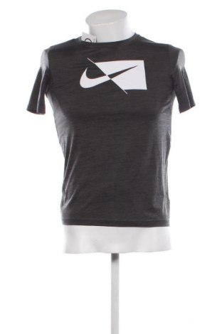 Ανδρικό t-shirt Nike, Μέγεθος S, Χρώμα Πολύχρωμο, Τιμή 13,99 €