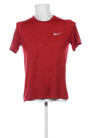 Tricou de bărbați Nike, Mărime M, Culoare Roșu, Preț 112,99 Lei