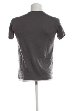 Pánské tričko  Unbranded, Velikost M, Barva Šedá, Cena  309,00 Kč