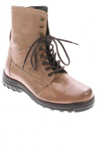 Férfi cipők
 Lumberjack, Méret 40, Szín Bézs, Ár 31 200 Ft