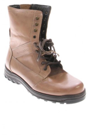Férfi cipők
 Lumberjack, Méret 43, Szín Bézs, Ár 31 200 Ft