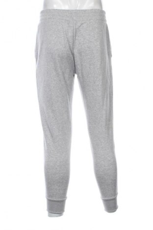 Мъжко спортно долнище Under Armour, Размер M, Цвят Сив, Цена 109,99 лв.