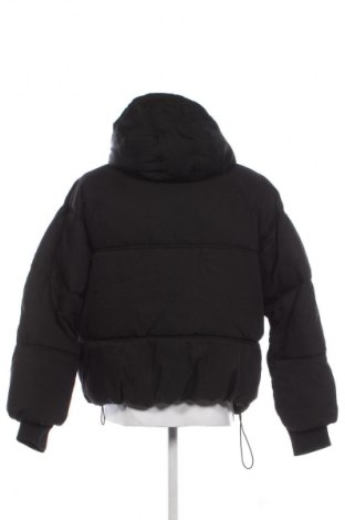 Мъжко яке Pull&Bear, Размер L, Цвят Черен, Цена 109,99 лв.