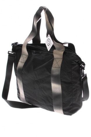 Пътна чанта Nike, Цвят Черен, Цена 43,97 €