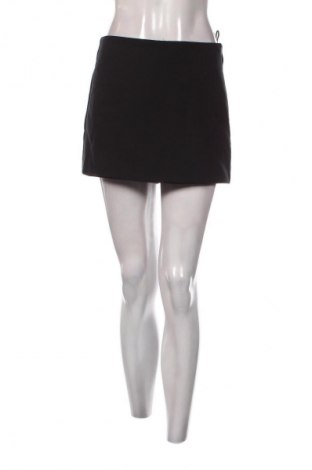 Пола - панталон Zara, Размер M, Цвят Черен, Цена 14,99 лв.