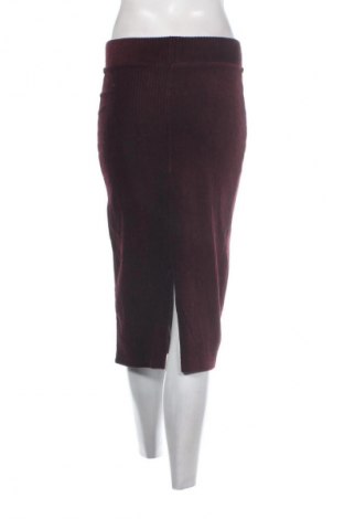 Sukňa Bershka, Veľkosť XXS, Farba Červená, Cena  10,95 €