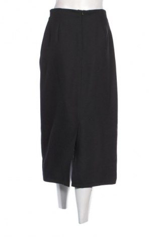 Szoknya Bershka, Méret M, Szín Fekete, Ár 4 692 Ft