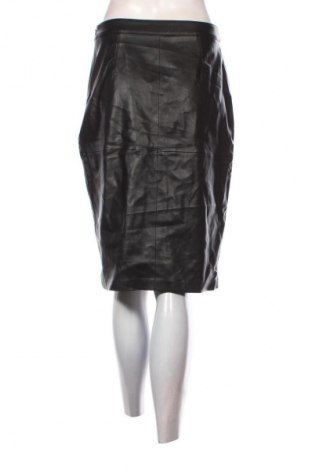 Пола Mango, Размер M, Цвят Черен, Цена 13,99 лв.