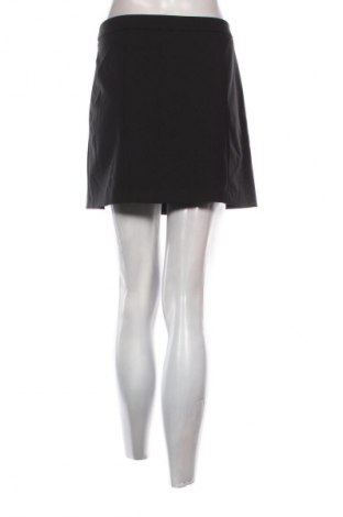 Пола Patrizia Pepe, Размер M, Цвят Черен, Цена 51,99 лв.