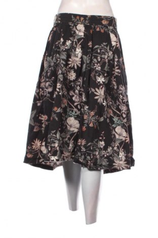 Sukně Stradivarius, Velikost M, Barva Vícebarevné, Cena  506,00 Kč