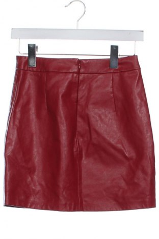 Sukňa Stradivarius, Veľkosť XS, Farba Červená, Cena  9,79 €