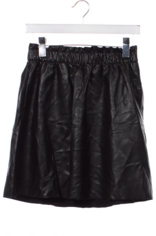 Φούστα VILA, Μέγεθος XS, Χρώμα Μαύρο, Τιμή 5,99 €