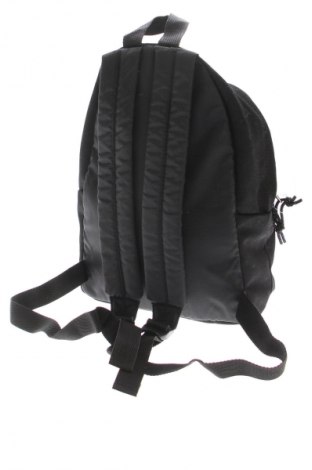 Batoh 
 Eastpak, Farba Čierna, Cena  20,95 €