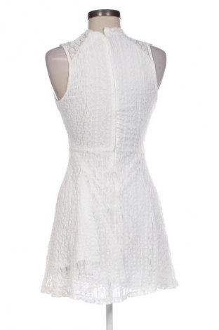 Kleid Bershka, Größe L, Farbe Ecru, Preis € 14,83