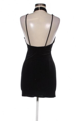 Kleid Bershka, Größe S, Farbe Schwarz, Preis 14,77 €
