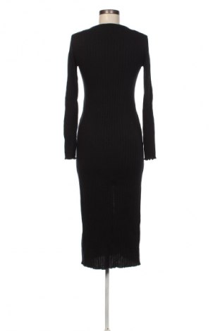 Sukienka Bershka, Rozmiar M, Kolor Czarny, Cena 110,07 zł