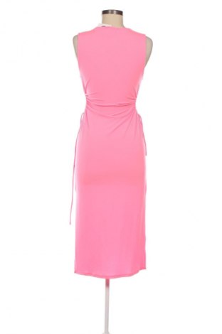 Kleid Bershka, Größe M, Farbe Rosa, Preis 14,83 €