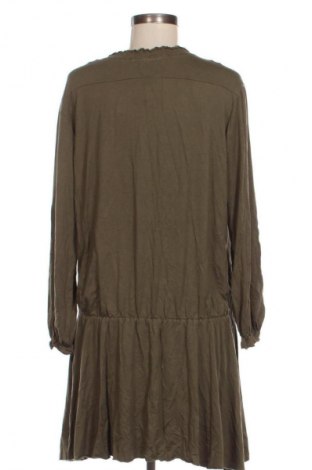 Kleid Blue Shadow, Größe M, Farbe Grün, Preis 14,91 €