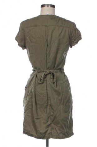 Kleid Cache Cache, Größe M, Farbe Grün, Preis € 14,77