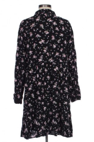 Рокля Clockhouse, Размер XL, Цвят Многоцветен, Цена 22,99 лв.