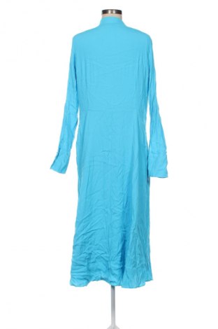 Ruha Comma,, Méret XL, Szín Kék, Ár 16 416 Ft