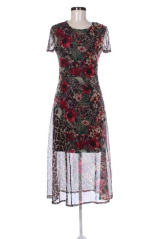 Рокля Desigual, Размер M, Цвят Многоцветен, Цена 82,08 лв.