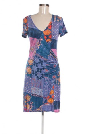 Kleid Desigual, Größe M, Farbe Mehrfarbig, Preis 42,05 €