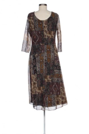 Рокля Desigual, Размер XL, Цвят Многоцветен, Цена 80,99 лв.