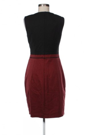 Kleid Dika, Größe M, Farbe Mehrfarbig, Preis 28,13 €
