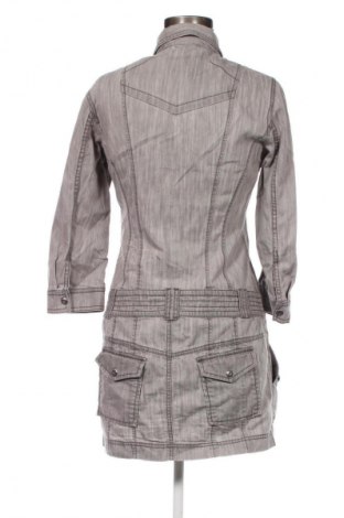 Рокля Edc By Esprit, Размер S, Цвят Сив, Цена 34,99 лв.