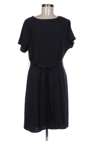 Kleid Esprit, Größe M, Farbe Mehrfarbig, Preis 24,49 €