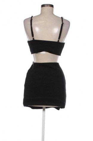 Рокля Fashion nova, Размер S, Цвят Черен, Цена 29,00 лв.