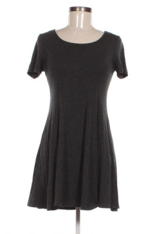 Ruha Forever 21, Méret L, Szín Fekete, Ár 5 396 Ft