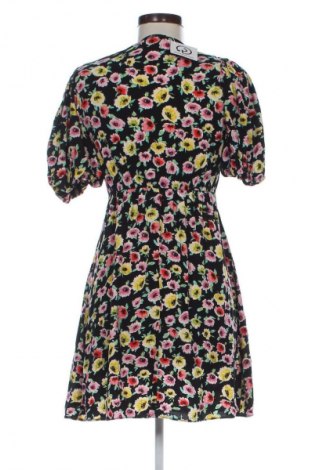 Kleid George, Größe M, Farbe Mehrfarbig, Preis 14,91 €