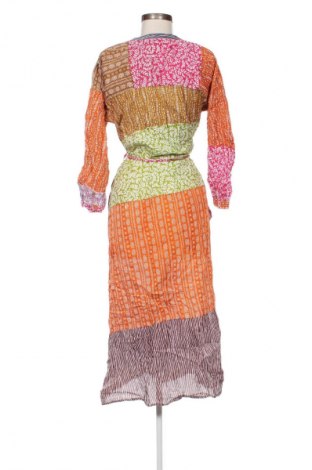 Kleid Gold & Silver, Größe M, Farbe Mehrfarbig, Preis 24,99 €