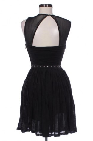 Kleid Guess, Größe M, Farbe Schwarz, Preis 50,00 €