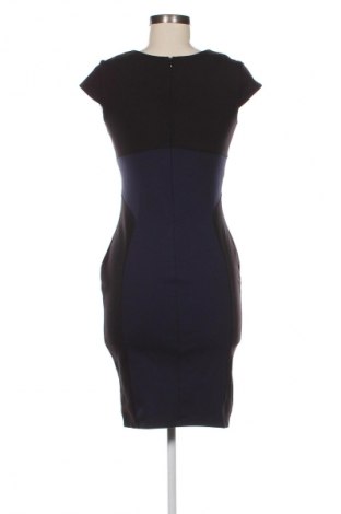 Kleid Guess, Größe S, Farbe Schwarz, Preis 49,10 €