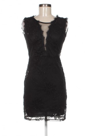 Ruha Guess, Méret M, Szín Fekete, Ár 41 849 Ft