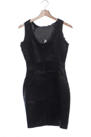 Šaty  Guess, Veľkosť S, Farba Čierna, Cena  114,59 €