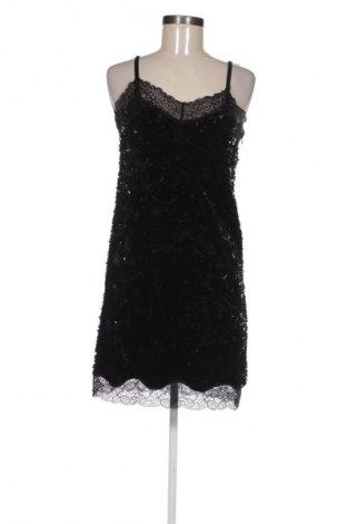 Kleid Guess, Größe S, Farbe Schwarz, Preis 119,69 €