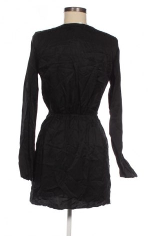 Šaty  H&M, Veľkosť XS, Farba Čierna, Cena  14,77 €