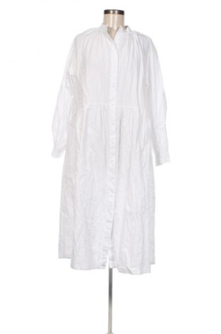 Рокля H&M, Размер M, Цвят Бял, Цена 55,99 лв.