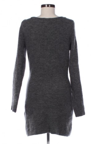 Рокля H&M, Размер L, Цвят Сив, Цена 20,99 лв.