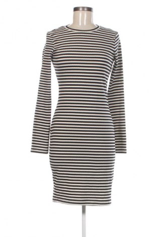 Šaty  H&M, Velikost XS, Barva Vícebarevné, Cena  239,00 Kč